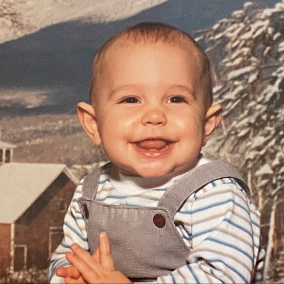 Meet your Posher, Dave - Picture 1 of 1